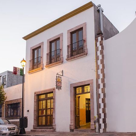 Cinco De Mayo Hotel Queretaro Exterior photo