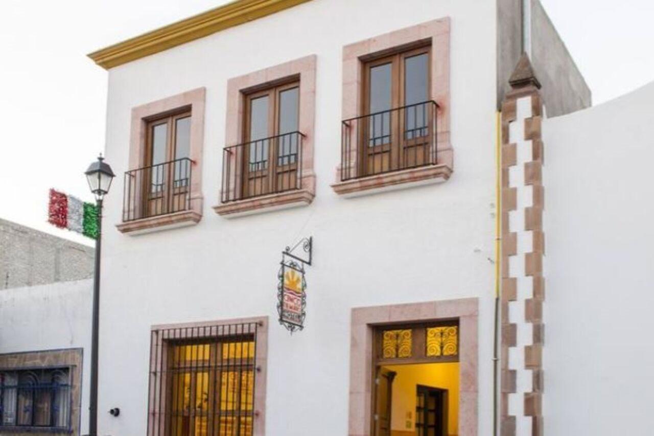 Cinco De Mayo Hotel Queretaro Exterior photo